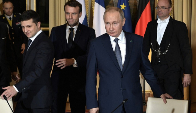 После встречи в нормандском формате идут переговоры Путина с Зеленским